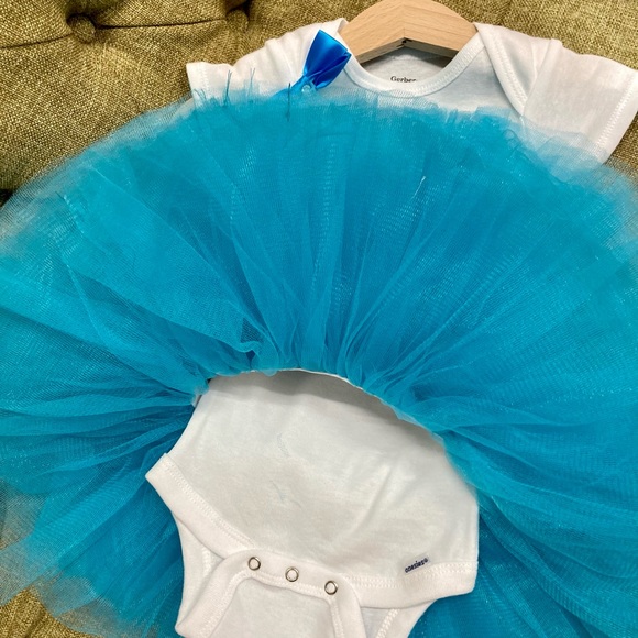 Frozen Baby Tutu Set - Picture 6 of 8
